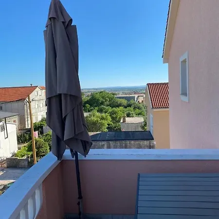 Apartment Modern With Wonderful View